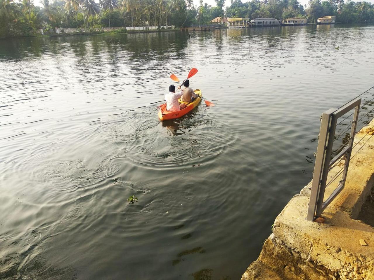 Water'S Edge Villas Alappuzha ภายนอก รูปภาพ